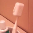 歯ブラシにキャップを付けることにしたのですが