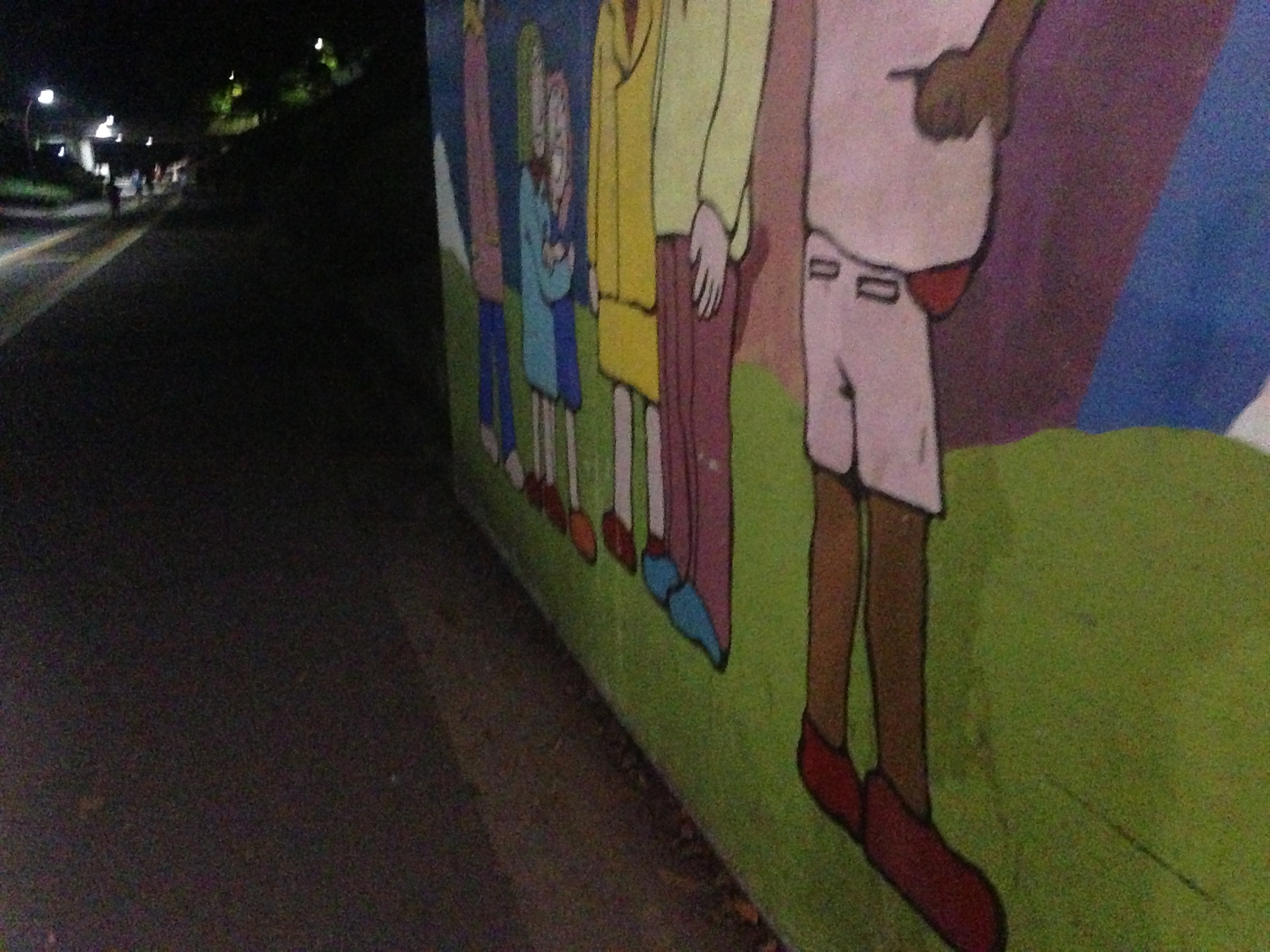 駒沢公園のトンネル壁画