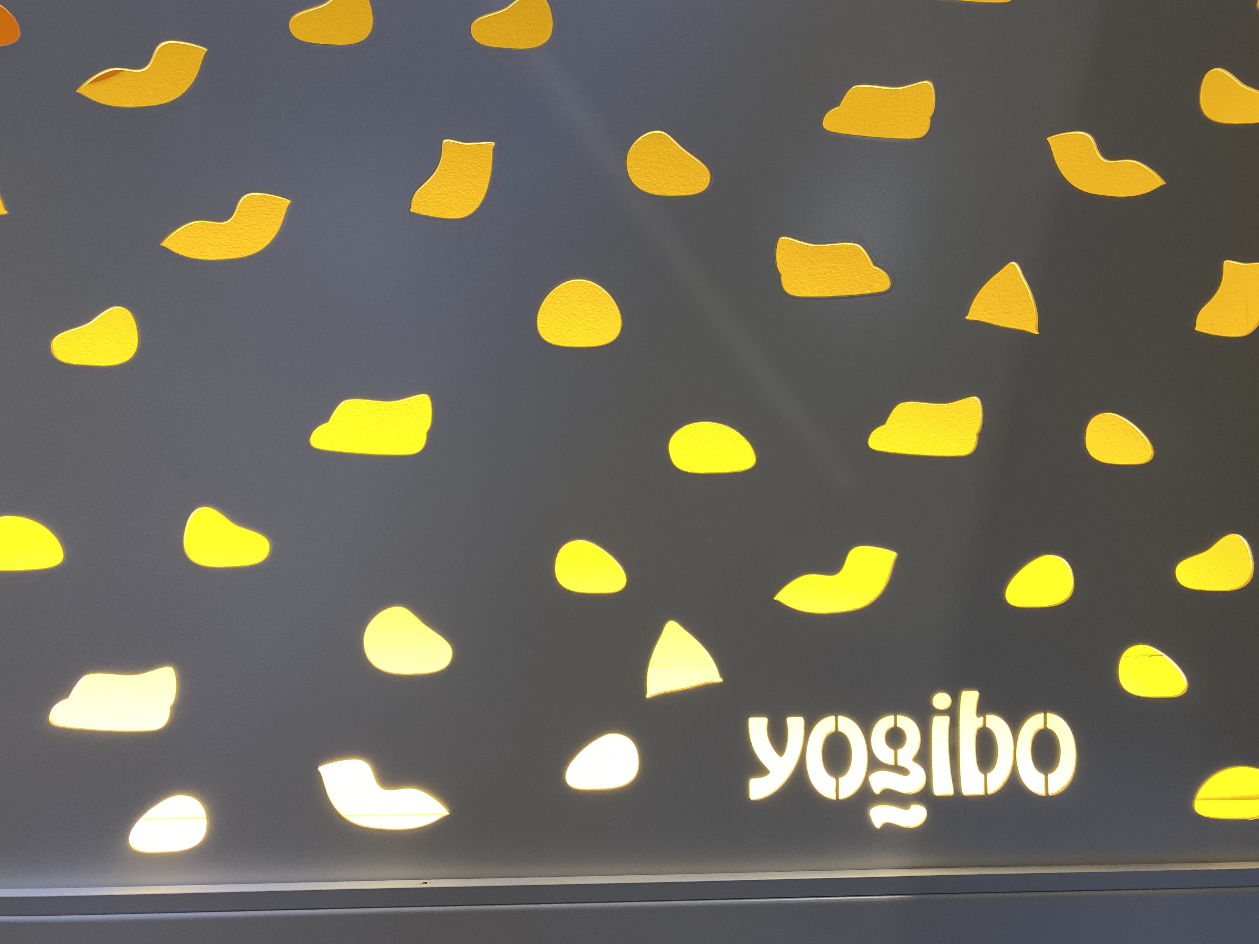 銀座yogiboに行った